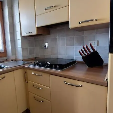 Delizioso In Pieno Centro Di Sauze